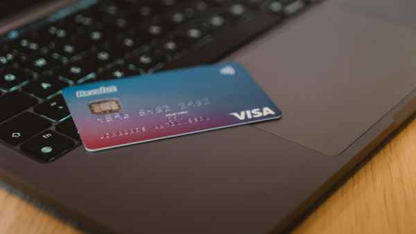 Что будет, если не погасить задолженность по кредитной карте в льготный период? Что будет, если не погасить задолженность по кредитной карте в льготный период?